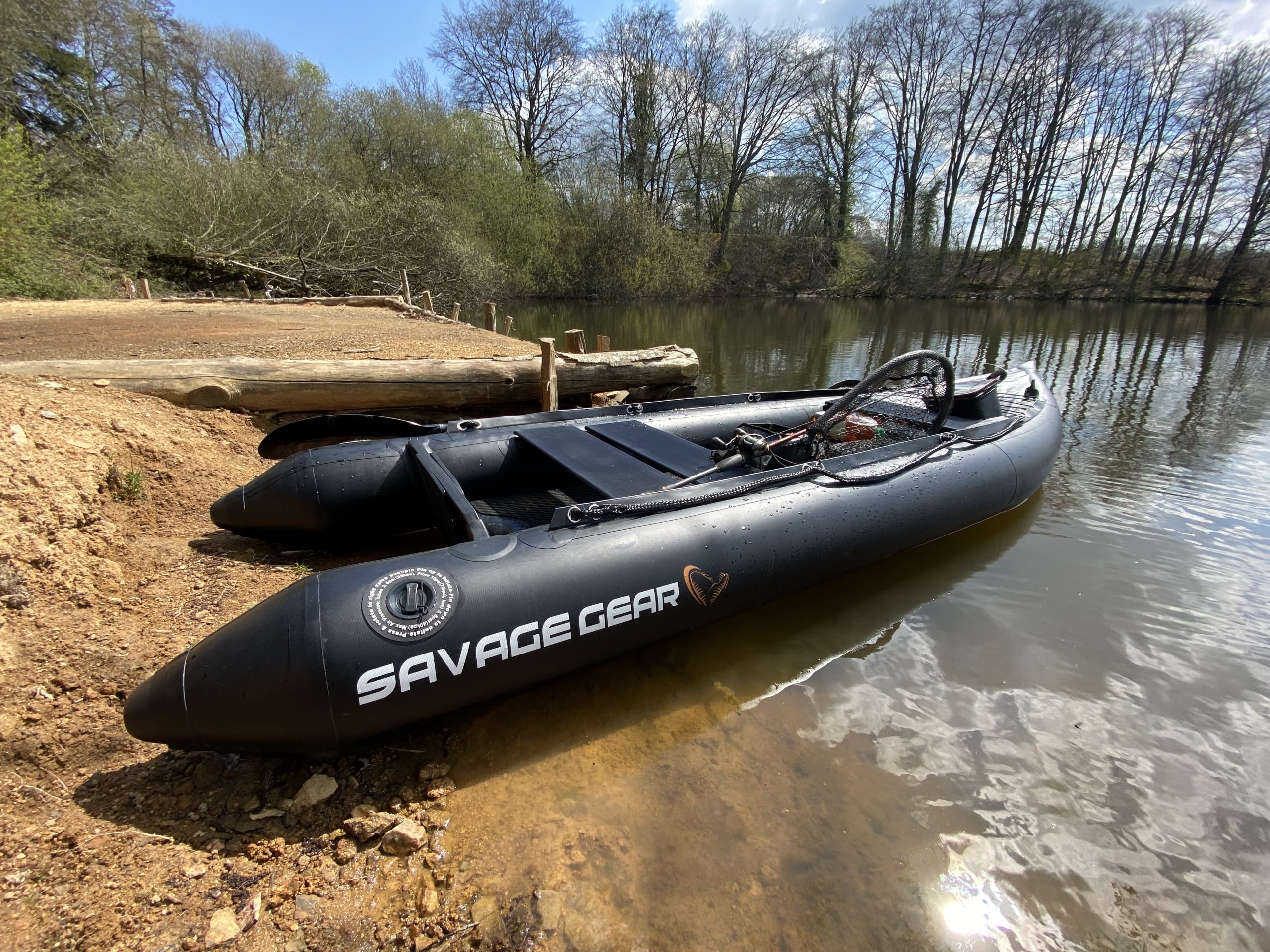 SAVAGE GEAR Pompe électrique pour float tube et kayak
